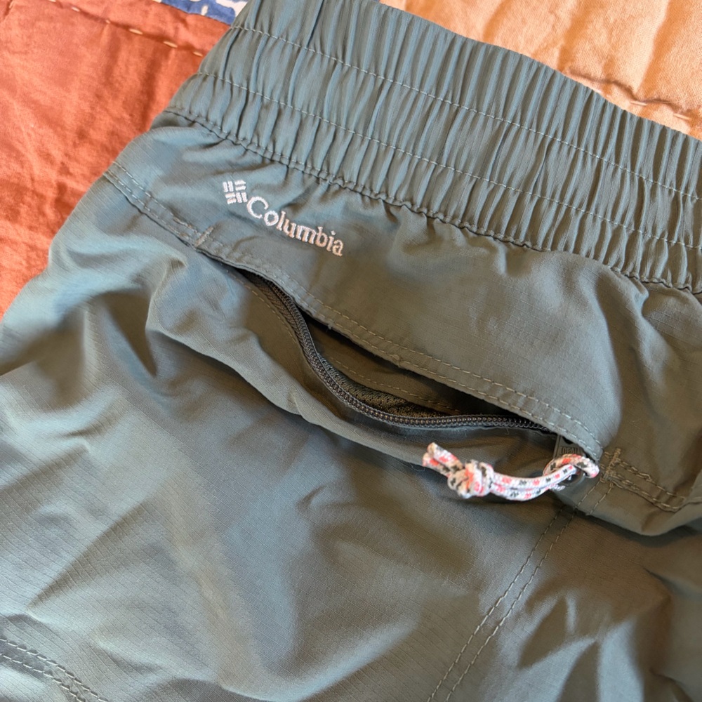Columbia shorts size medium - Picture 8 of 13